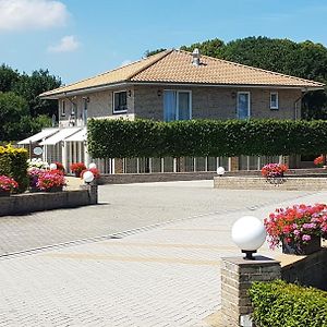 Hotel Garni Am Lindenhof Bunde